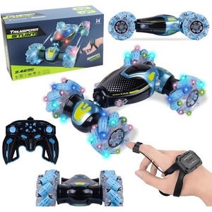 Auto na radio świecące sterowane ręką