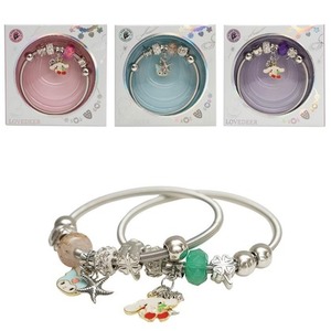 Bransoletka z charmsami mix