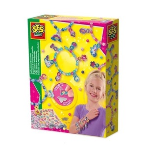 Bransoletki puszyste z naklejkami