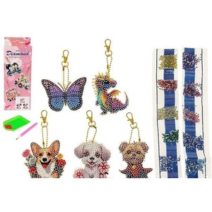 DIY breloczki z brekolami i diamencikami MIX