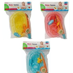 Łódka do kąpieli z wędką i rybkami mix