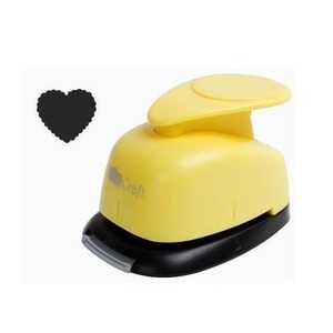 Dziurkacz ozdobny 50mm serce