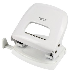 Dziurkacz P7108 biały 25 kartek EAGLE