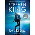 Jest krew… (okładka filmowa). Duże Litery