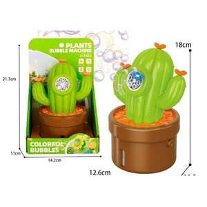 Kaktus na bańki mydlane światło