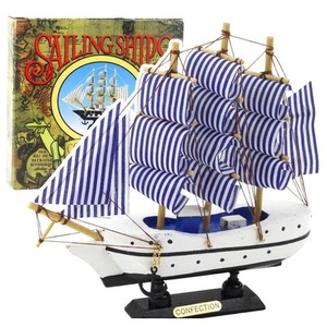 Model kolekcjonerski Statek Żaglowiec biało-nieb.