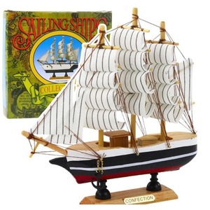 Model kolekcjonerski Statek Żaglowiec czarno-biały