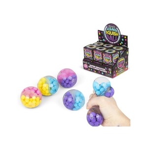 Piłka z przedzielonymi kuleczkami