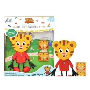 Postać do kąpieli Tygrysek Daniel z kostkami świec