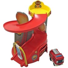 Remiza strażacka + miękki pojazd ratunkowy