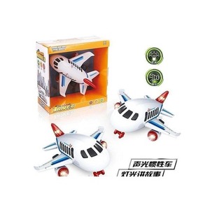 Samolot pasażerski ze światłem i dźwiękiem