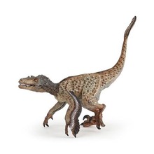 Velociraptor pierzasty