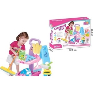 Wózek z zestawem do sprzątania