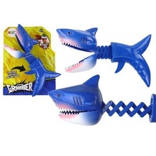 Zabawka gryząca rekin na sprężynie niebieski