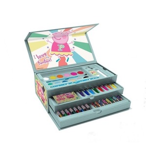 Zestaw artystyczny w kuferku Peppa