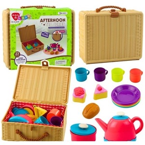 Zestaw do herbaty w koszyku 23el